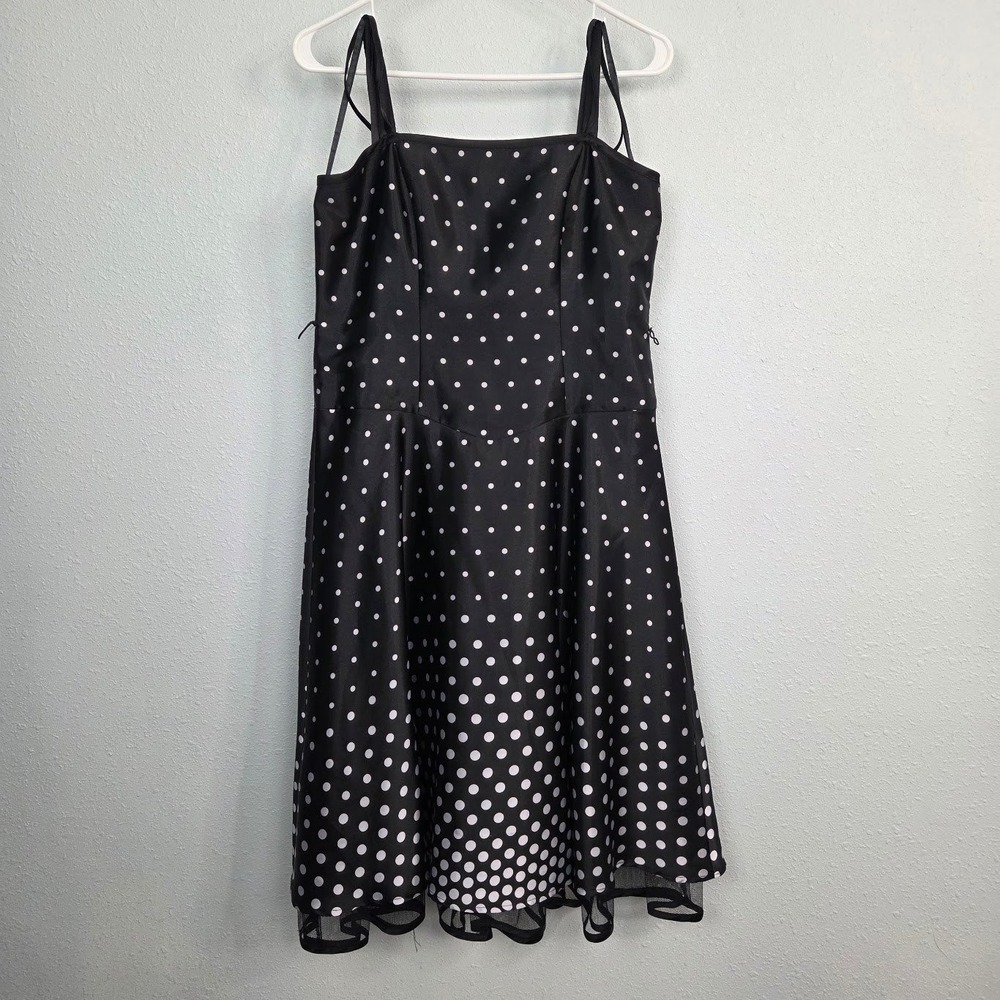 Dress Dress Barn Women 6 Black Polka Dot Tulle Hem Fit and Flare 1988‎